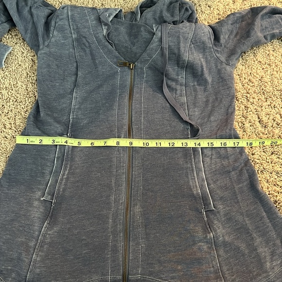 Wearables by XCVI Mercantile Burnout Jacket in Size PM - Picture 11 of 12